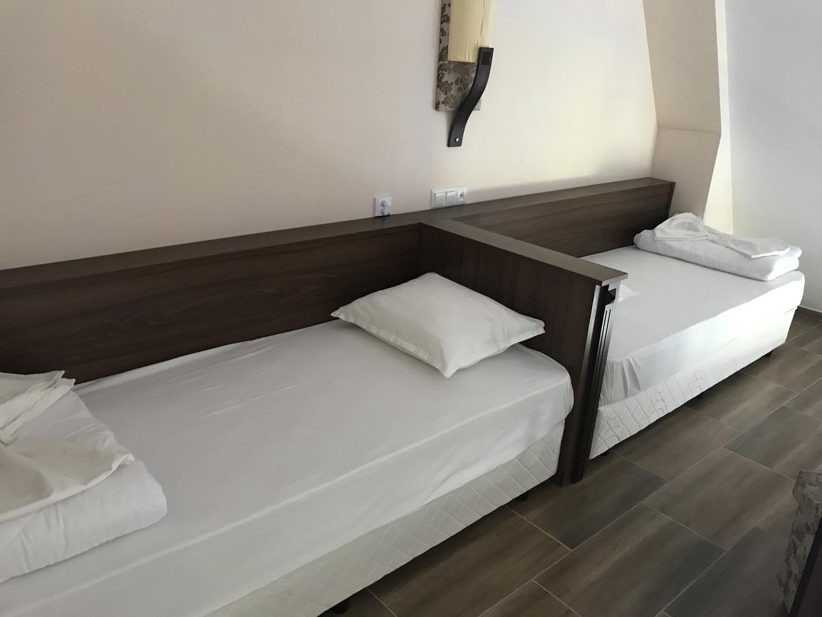 Hotel Aristokrat Obzor Exteriör bild